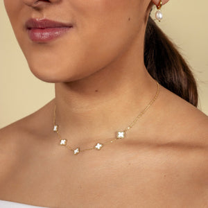 Kleeblätter Halskette Gold/weiß Kleeblätter Halskette Gold/weiß