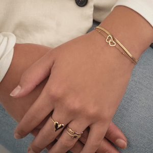 Zweischichtiges Armband Herzen Gold Zweischichtiges Armband Herzen Gold