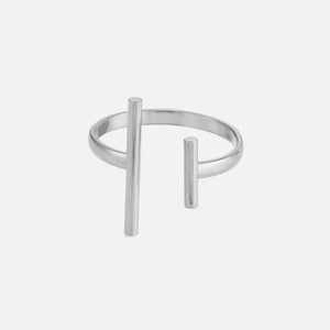 Ring mit Stäbchen Silber