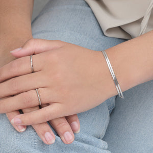 Doppelschichtiges Armband mit Muster Silber