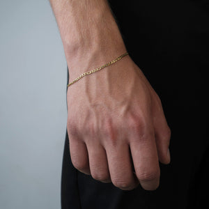 Figaro Armband 2 mm Gold