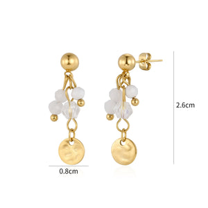 Ohrrstecker mit weißen Perlen Gold