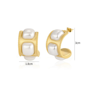 Ohrrstecker quadratische Perlen Gold